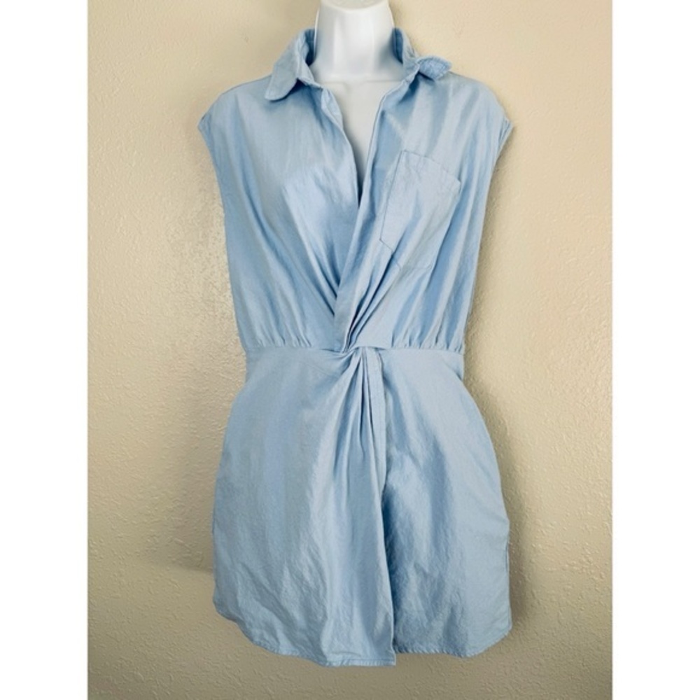 Listicle baby blue sleeveless collared wrap romper S